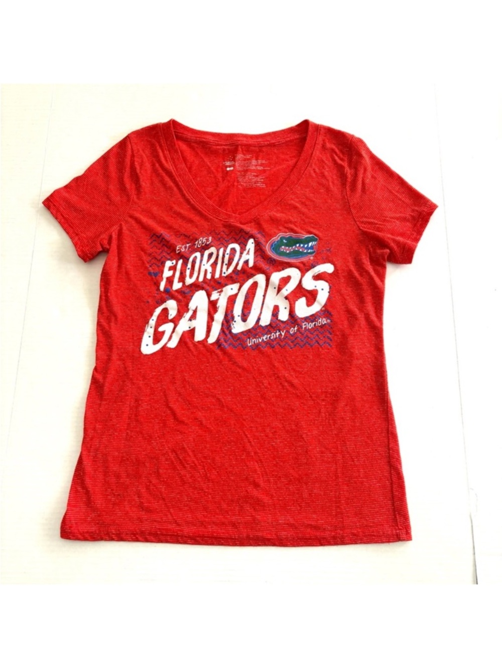 Florida Gators T-shirt Women’s‎ size L University of Florida Orange V-neck